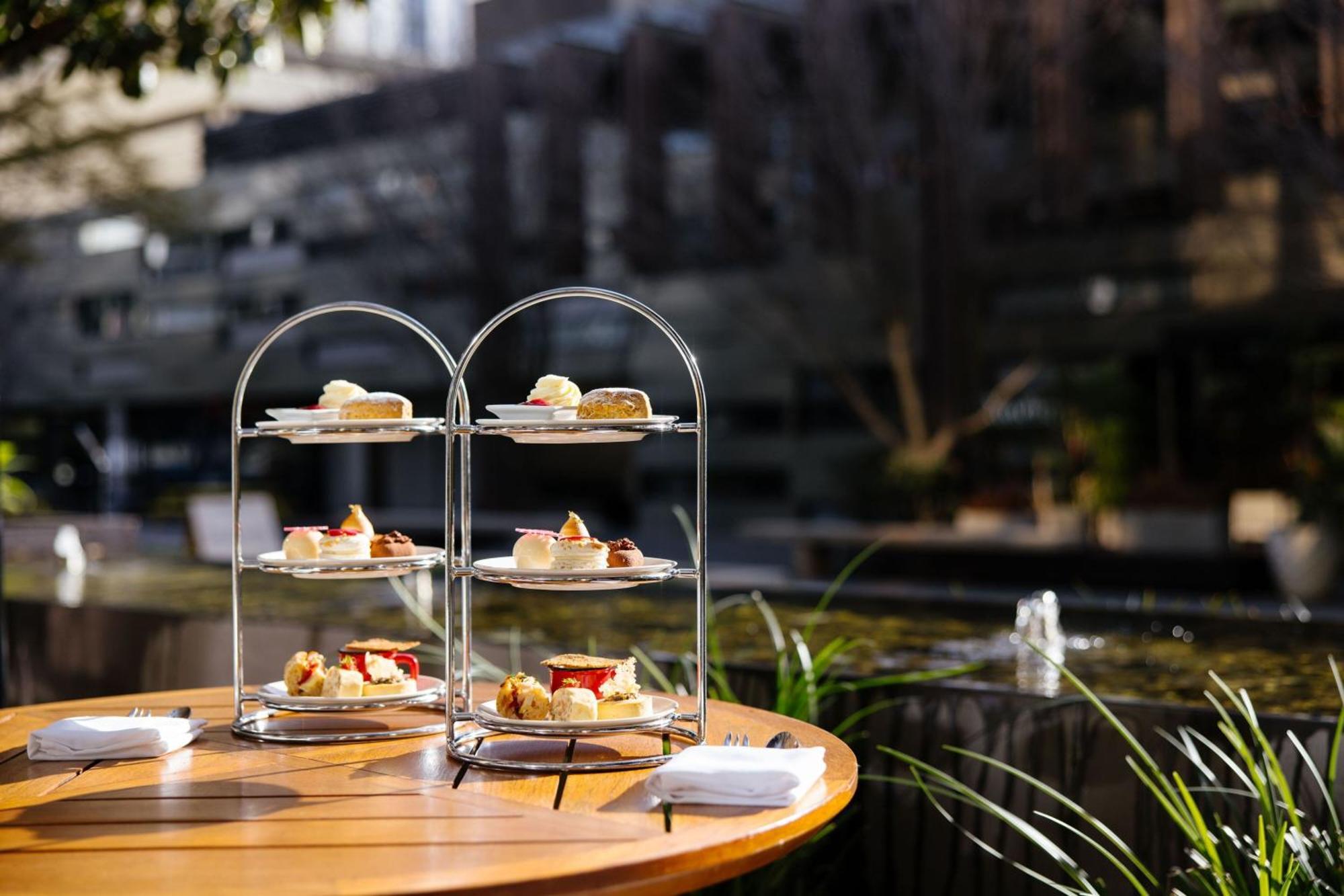 The Westin Perth Exterior foto Afternoon tea at the InterContinental Sydney