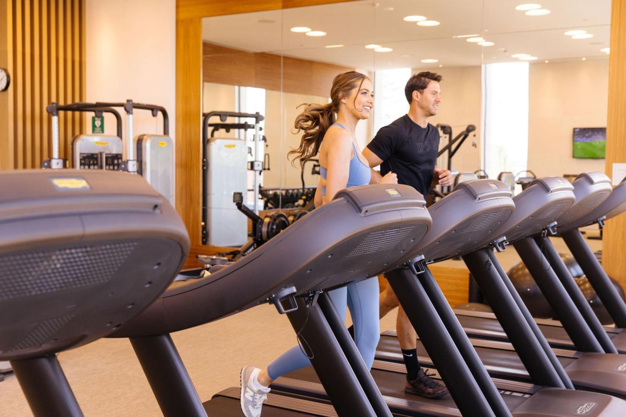 The Westin Perth Exterior foto A treadmill